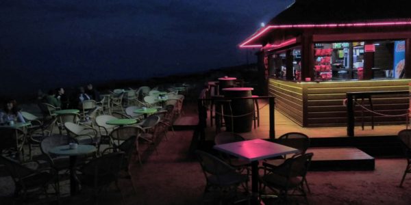 Local_beach_chillout